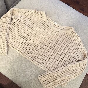 Garage crochet top
